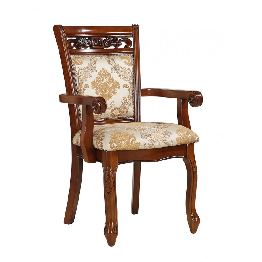 деревянное кресло с мягкой обивкой